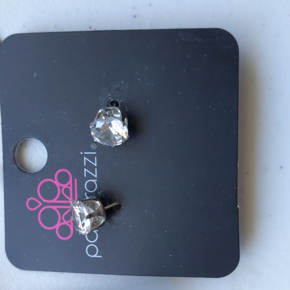 Paparazzi Jewelry Lot of 4 All Posts Diamond Style - Picture 5 of 5